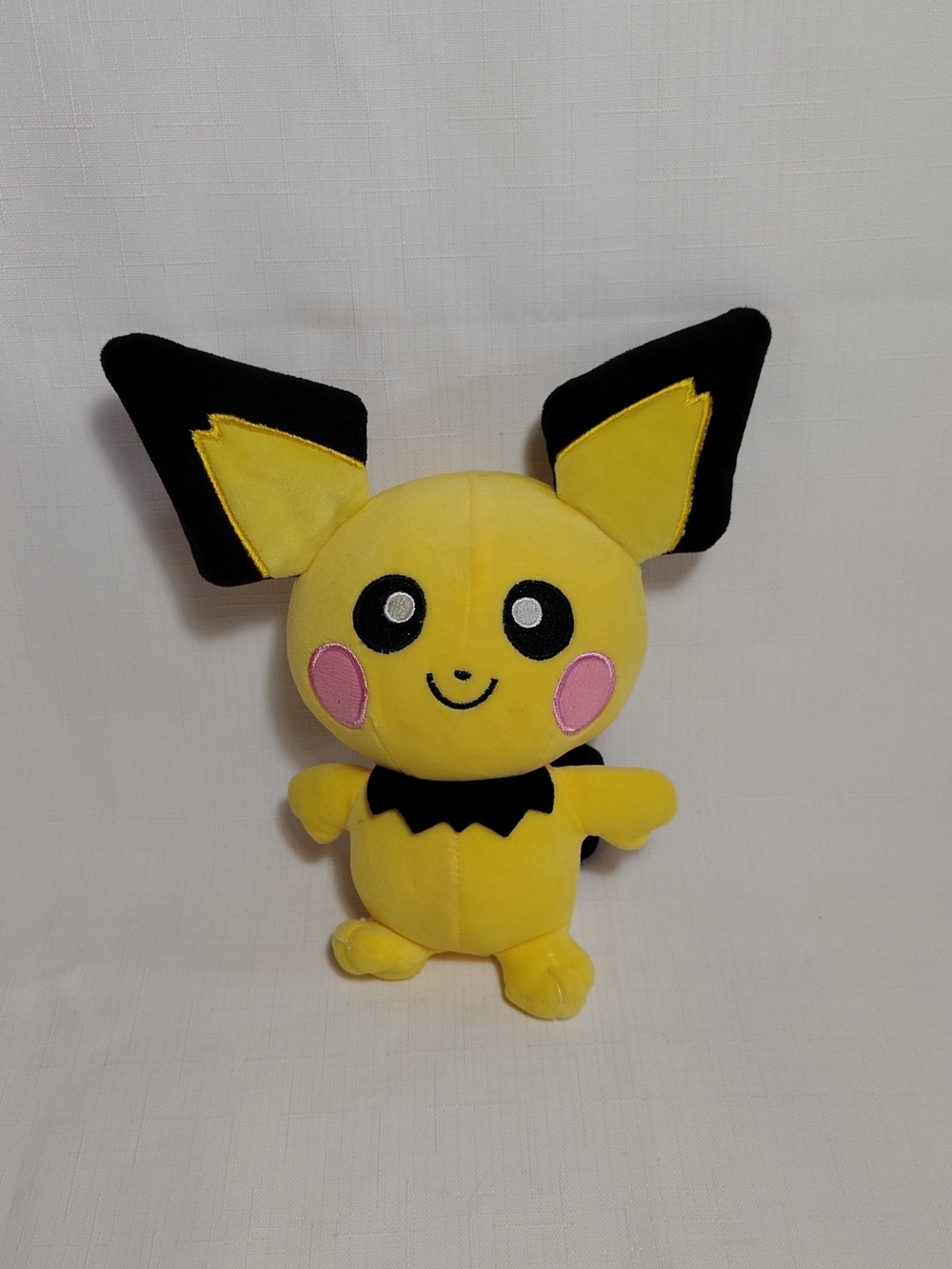 Pichu Poke Plush Pokemon Center 2018 Nintendo Creatures 8"